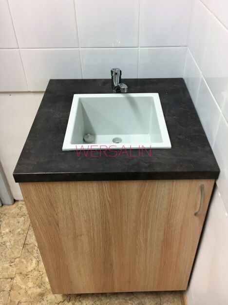 Szafka wodna ze zlewem chemoodpornym